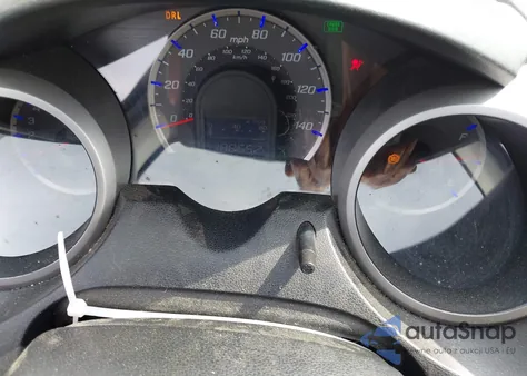 2009 Honda Fit Sport z USA, uszkodzony, nr VIN JHMGE88499S027929